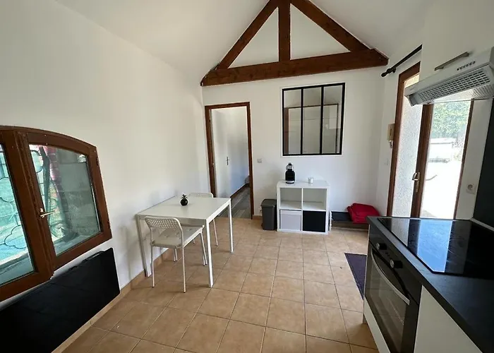 Maisonette Proche Paris & Ферьер-ен-Бри